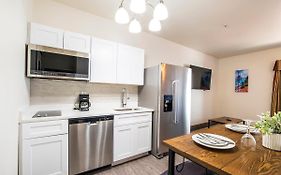 Vistas 116 - Modern Luxury Amenities Sleeps 6